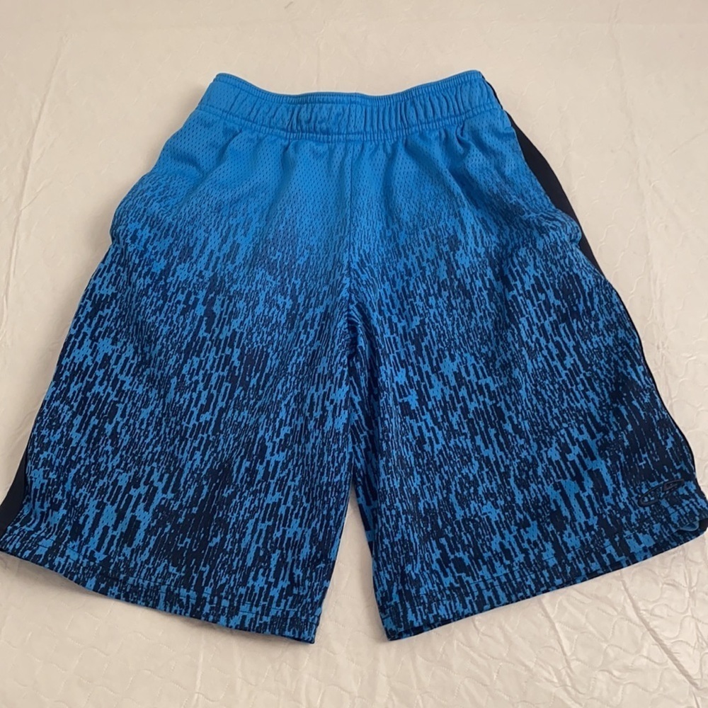 Champion blue black athletic pocket shorts 8-10